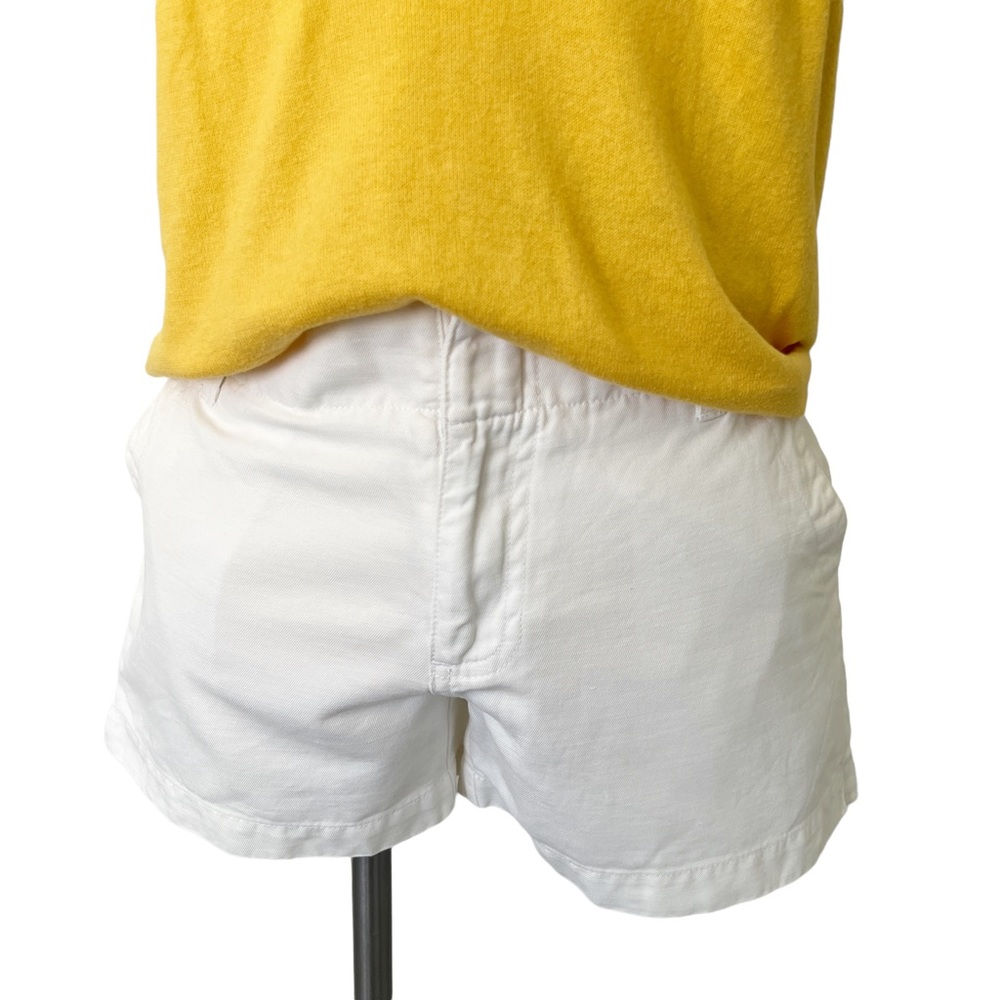 GAP Khakis Shorts 3” Inseam White Sz 0